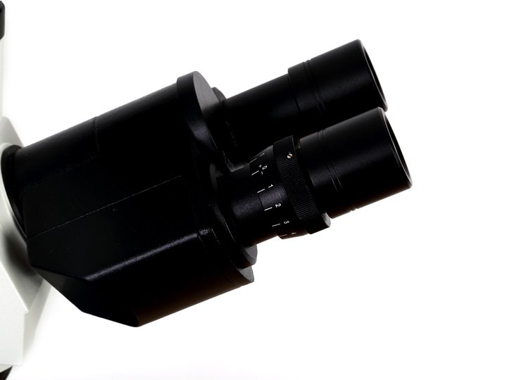 CDM-560正置金相顯微鏡 CDM-560正置金相顯微鏡